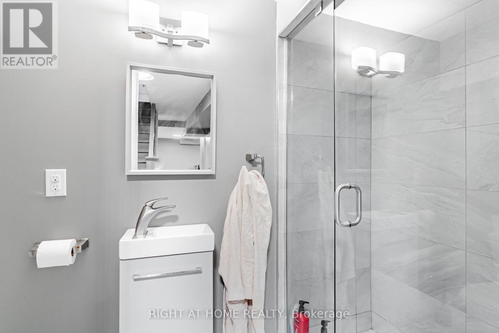 69 - 3345 Silverado Drive, Mississauga, Ontario  L5A 3Y8 - Photo 24 - W12102225