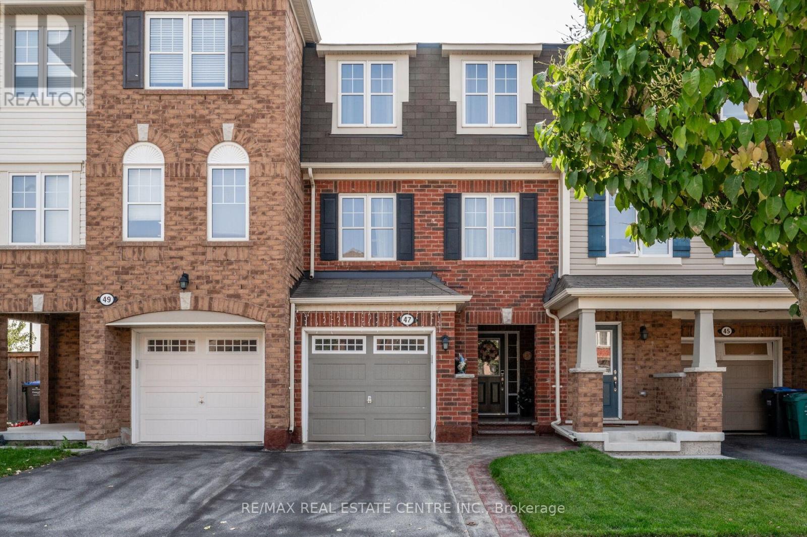 Property at 47 VANHORNE CLOSE image 1