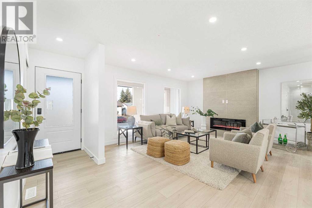 Property at 471 Cedarpark Drive SW image 4