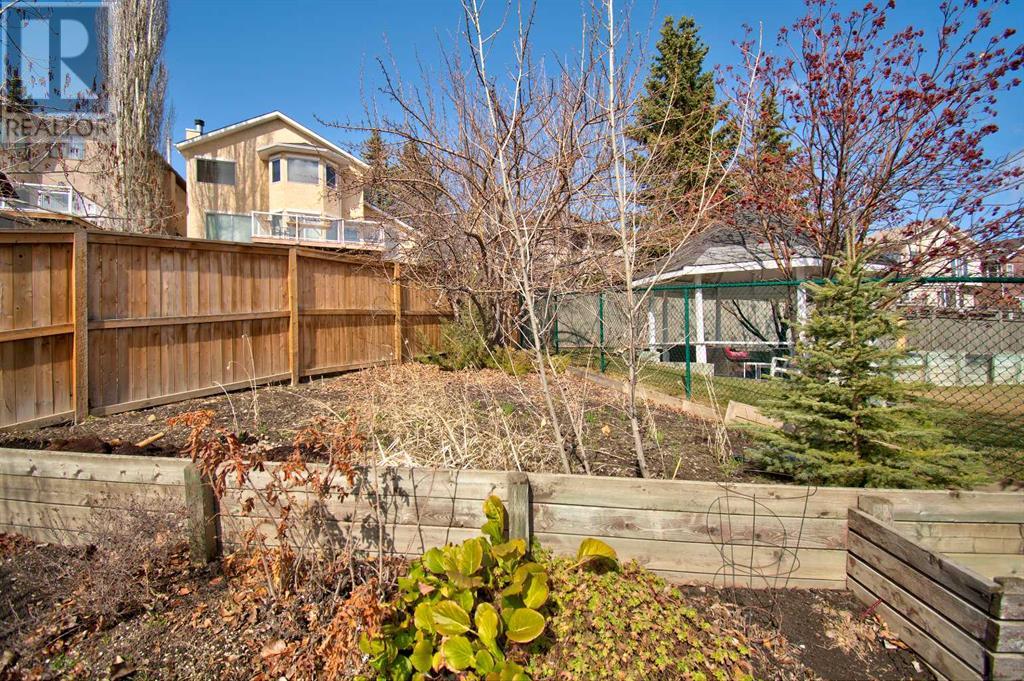 Property at 311 Signal Hill Place SW image 5