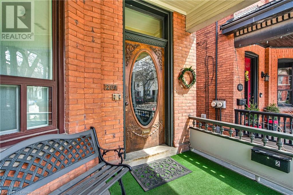 Property at 204 HERKIMER Street image 3