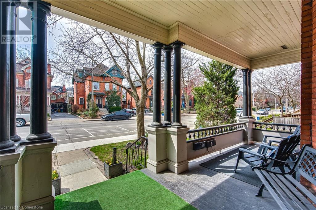 Property at 204 HERKIMER Street image 4