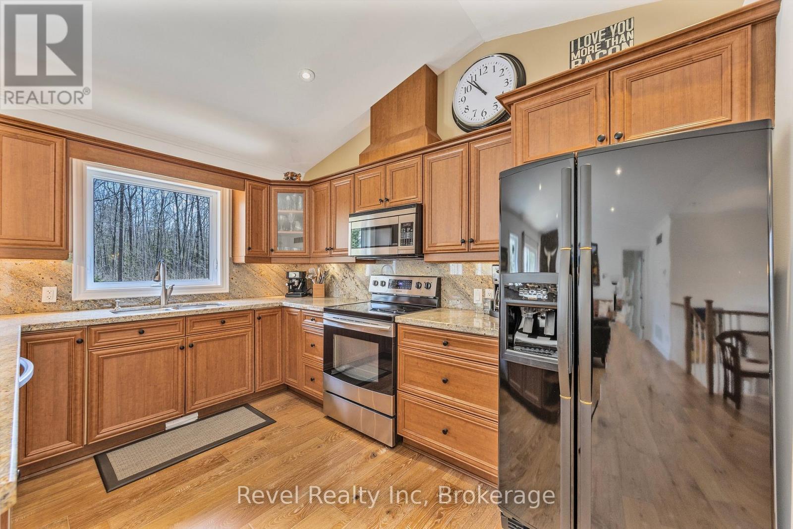 89 Trout Lane, Tiny, Ontario  L9M 0J1 - Photo 11 - S12102383