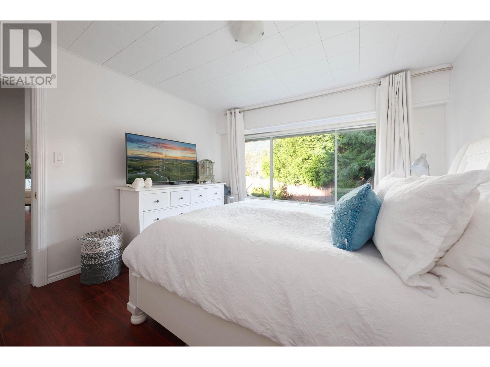 2250 Haywood Avenue, West Vancouver, British Columbia  V7V 1X5 - Photo 10 - R2994092
