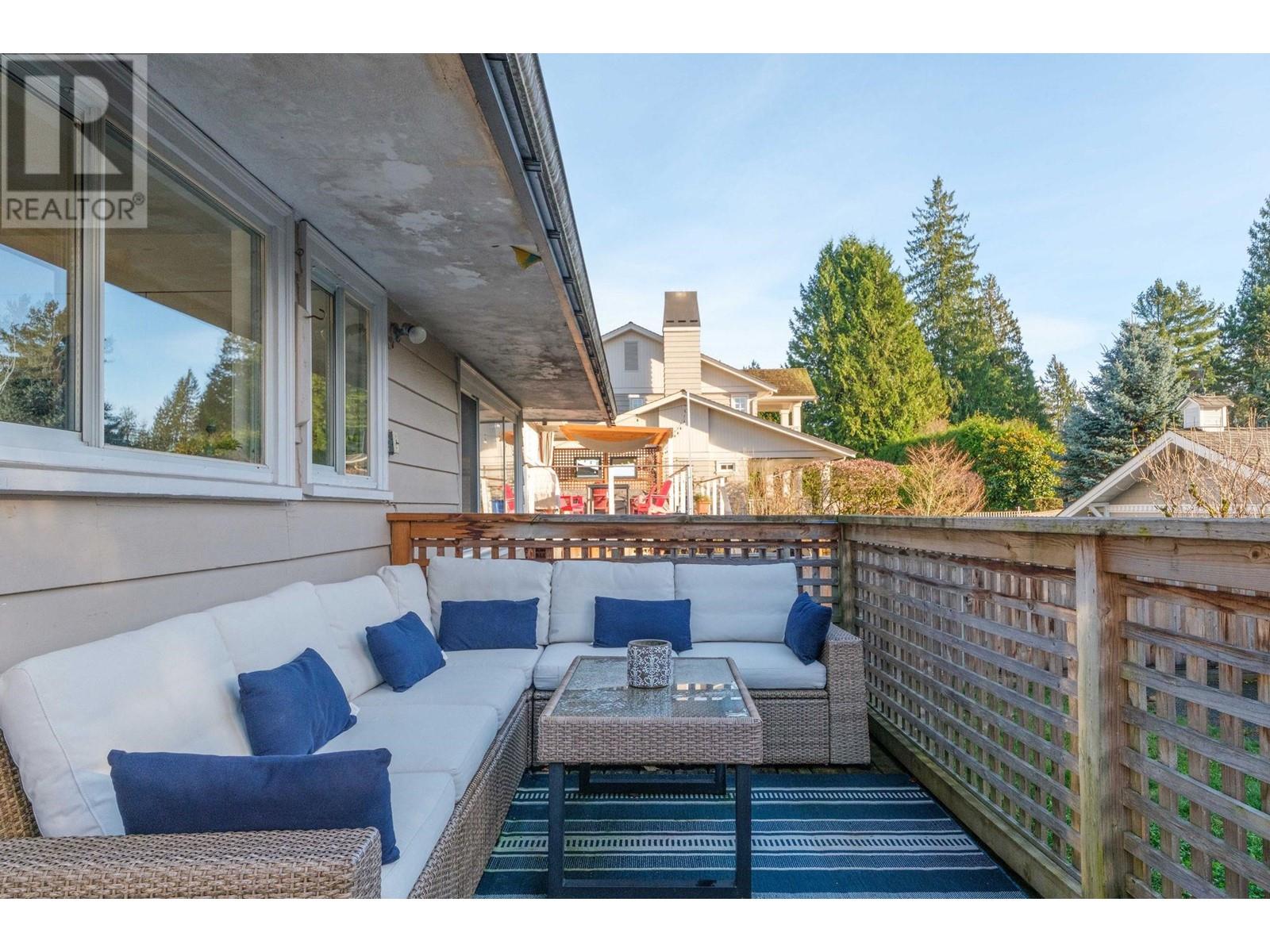 2250 Haywood Avenue, West Vancouver, British Columbia  V7V 1X5 - Photo 30 - R2994092