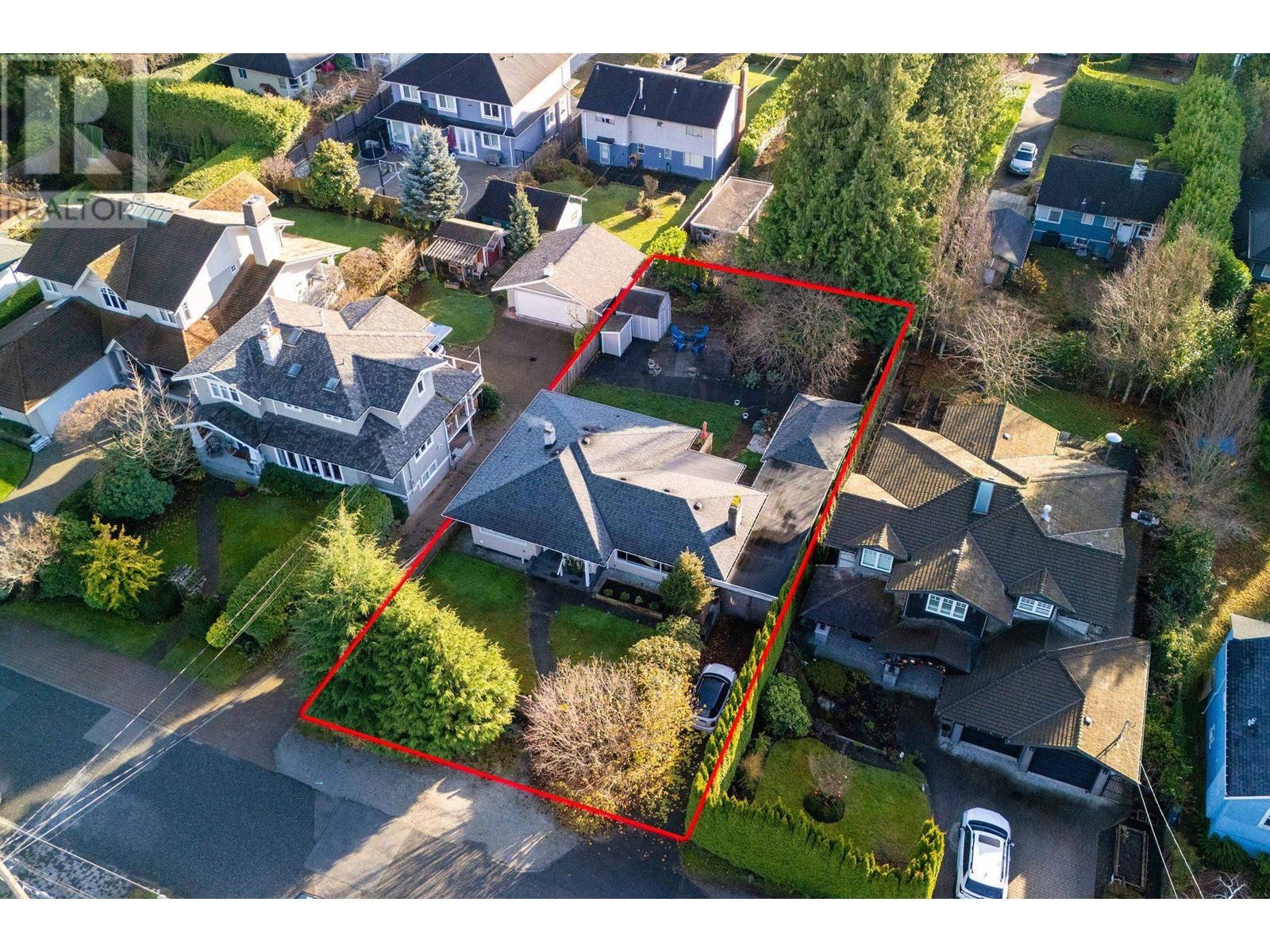 2250 Haywood Avenue, West Vancouver, British Columbia  V7V 1X5 - Photo 35 - R2994092