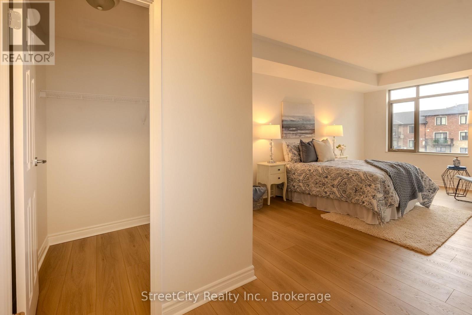 212 - 400 Romeo Street N, Stratford, Ontario  N5A 0A2 - Photo 4 - X12102305