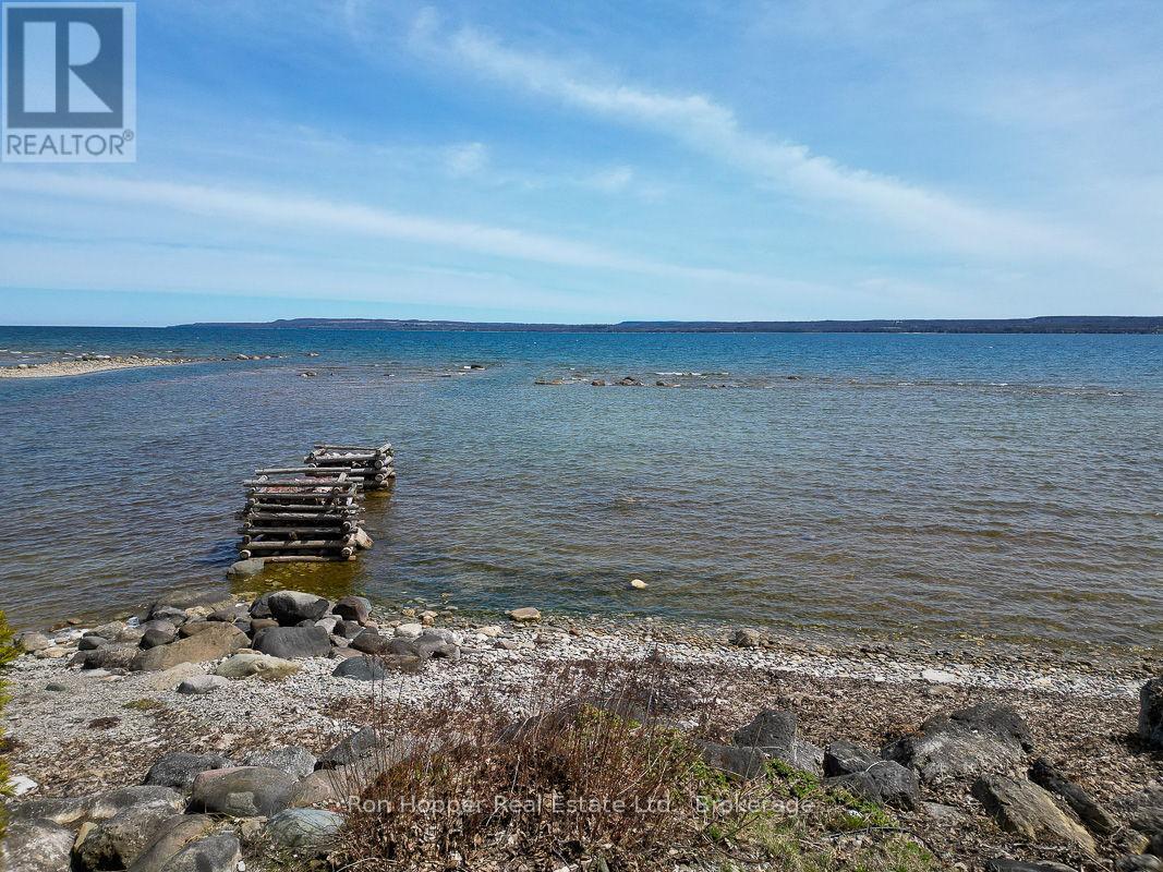 110 Cottage Lane, Georgian Bluffs, Ontario  N4K 5N4 - Photo 10 - X12102318
