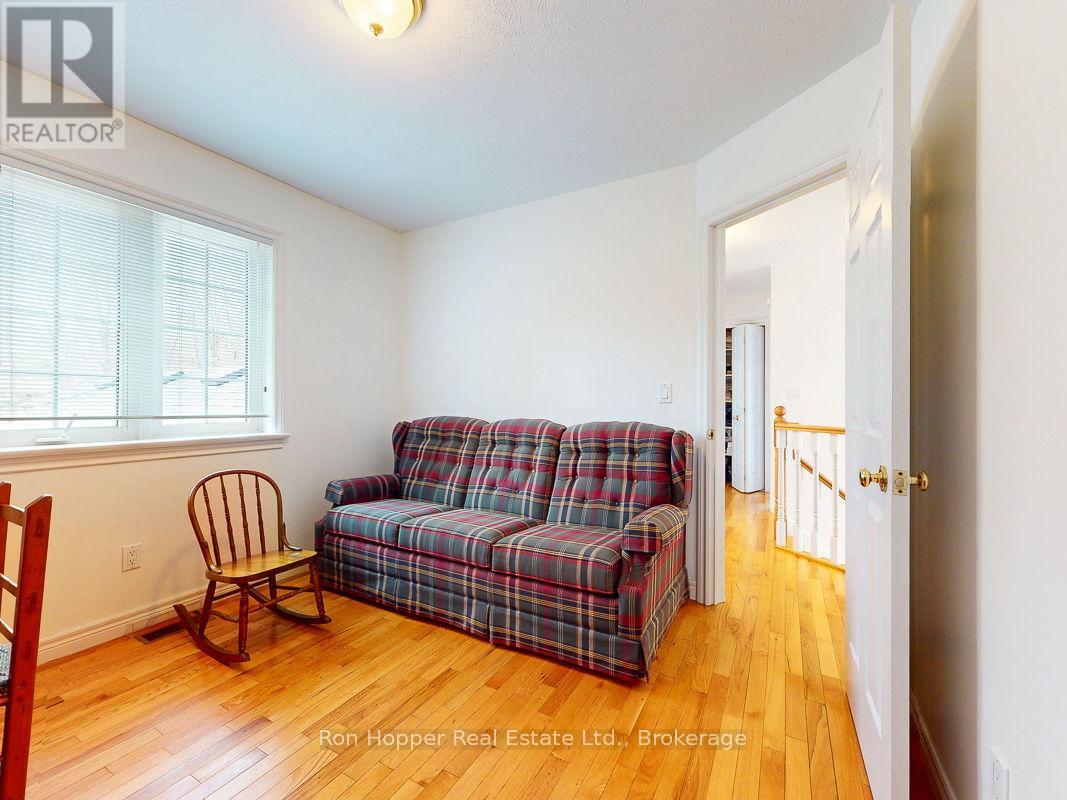 110 Cottage Lane, Georgian Bluffs, Ontario  N4K 5N4 - Photo 39 - X12102318