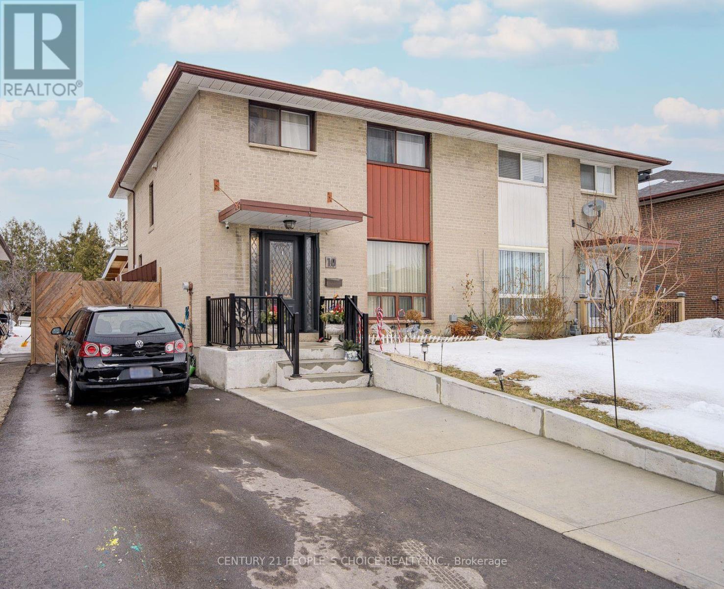 Property at 10 LAKELAND DRIVE image 2