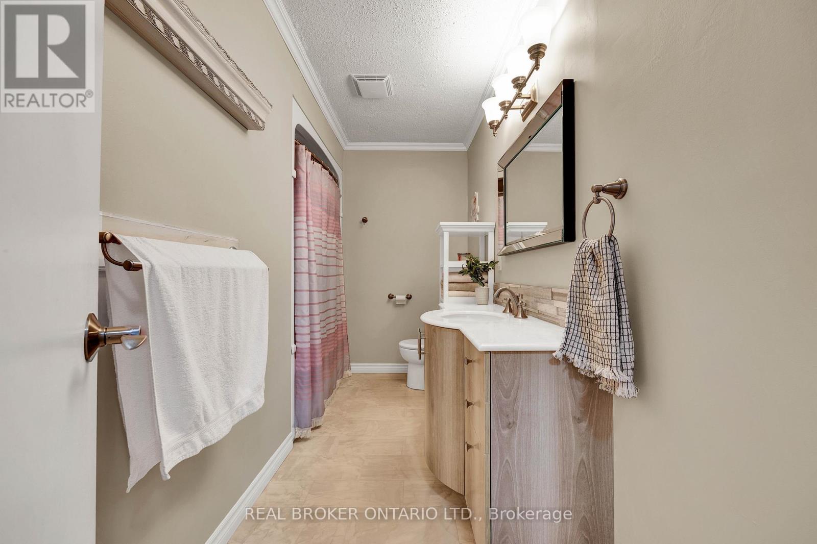 550 Raglan Street, Minto, Ontario  N0G 2P0 - Photo 15 - X11938148