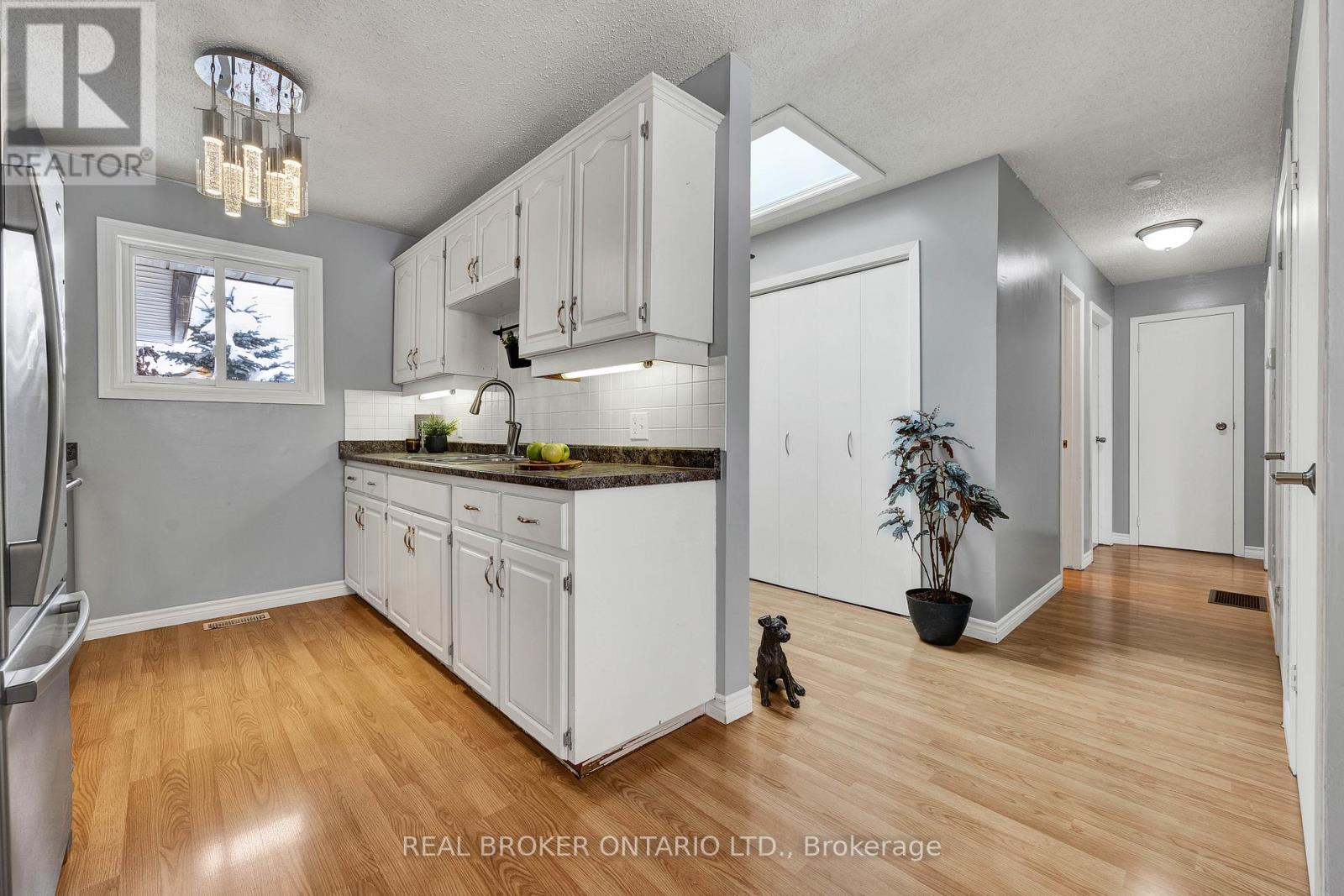 550 Raglan Street, Minto, Ontario  N0G 2P0 - Photo 10 - X11938148