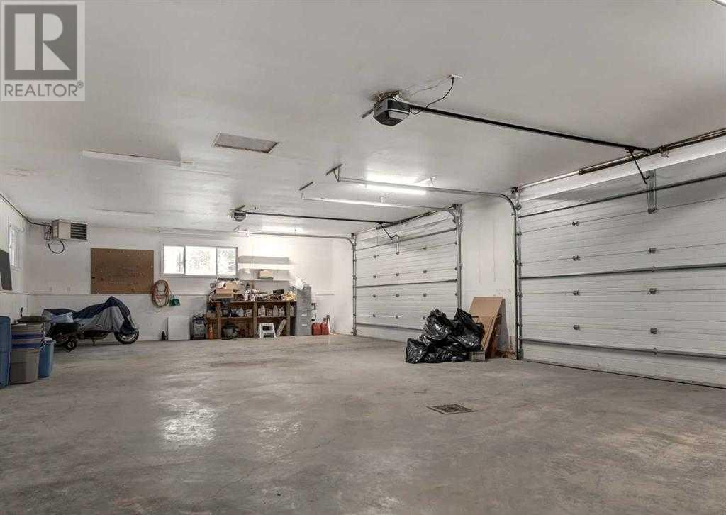 33567 Highway 584, Rural Mountain View County, Alberta  T0M 1X0 - Photo 39 - A2180249
