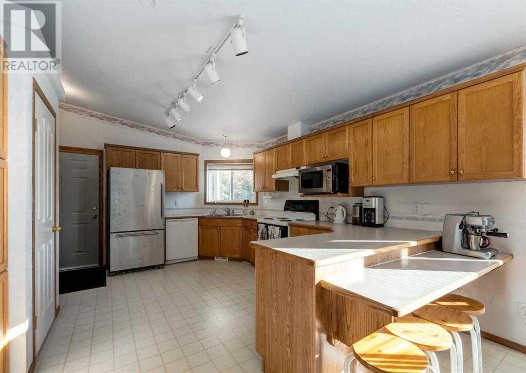 33567 Highway 584, Rural Mountain View County, Alberta  T0M 1X0 - Photo 14 - A2180249