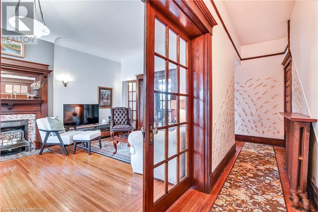Property at 204 HERKIMER Street image 5