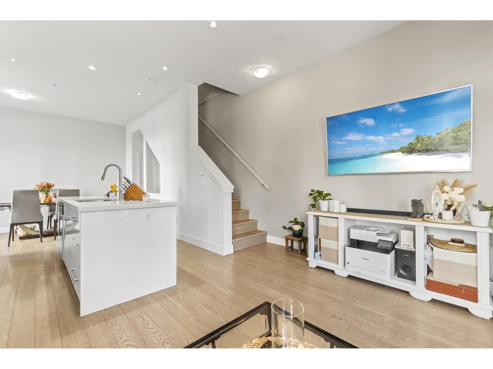 Property at 44 7811 209 STREET image 3