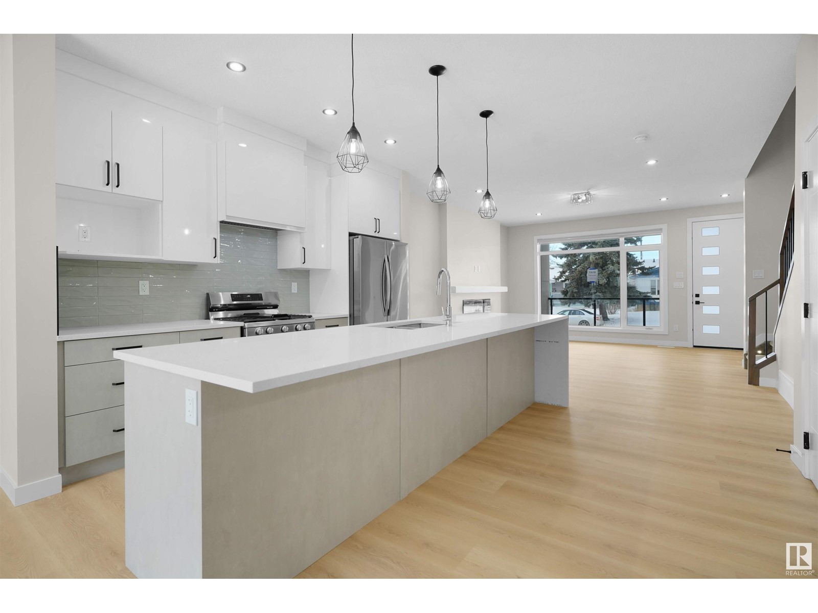 Property at 9147 154 St NW image 1