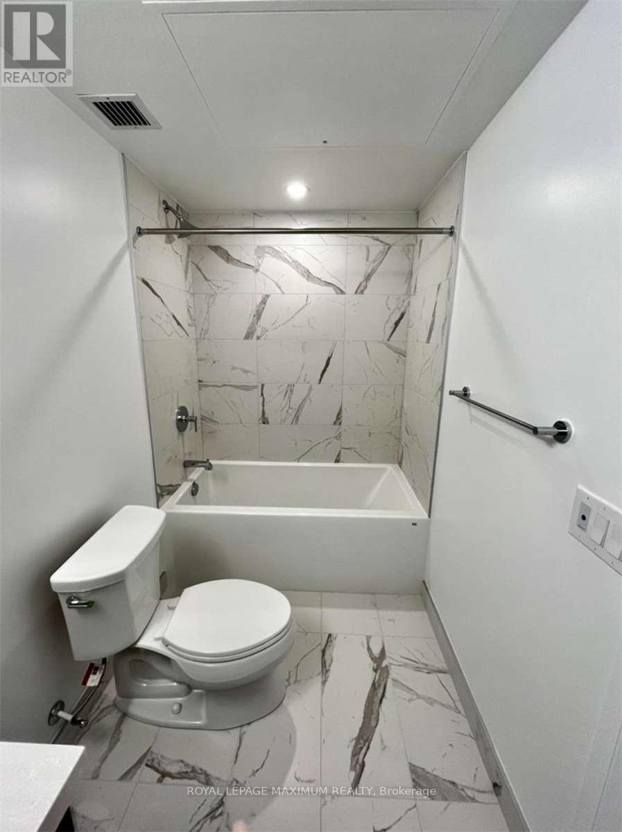 407 - 33 Frederick Todd Way, Toronto, Ontario  M4G 0C9 - Photo 9 - C12102301