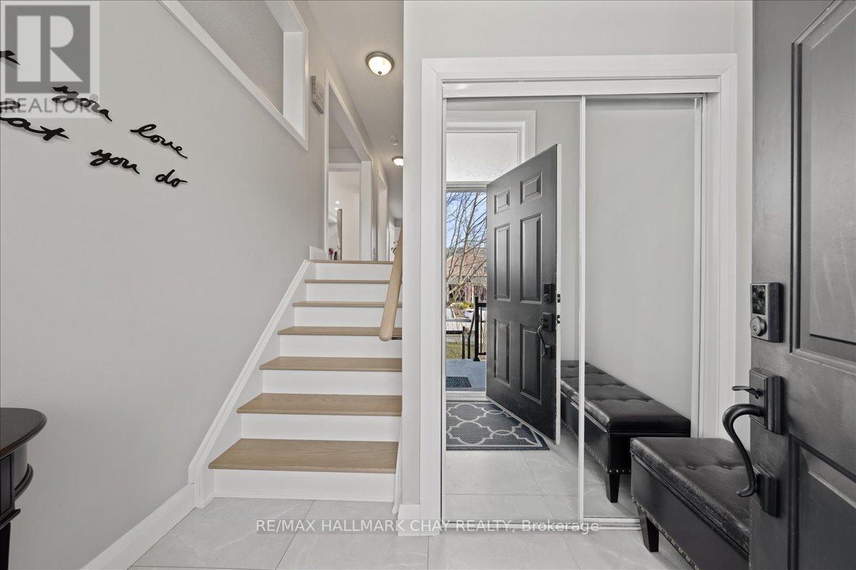 Property at 126 BANBROOKE CRESCENT image 5
