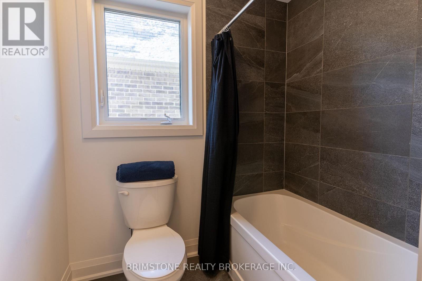 119 Gray Avenue, New Tecumseth (Alliston), Ontario  L9R 1P6 - Photo 18 - N12102337