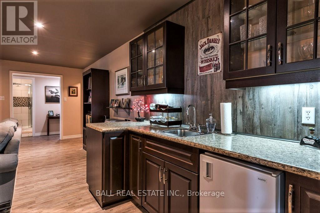 Property at 41 SOUTH HARBOUR DRIVE image 4