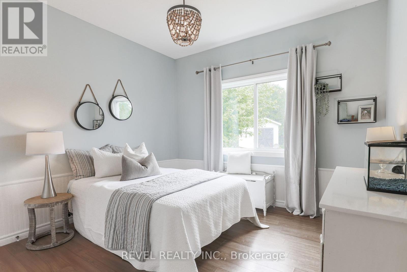 9 Grills Road, Kawartha Lakes, Ontario  K0M 2C0 - Photo 24 - X12102553