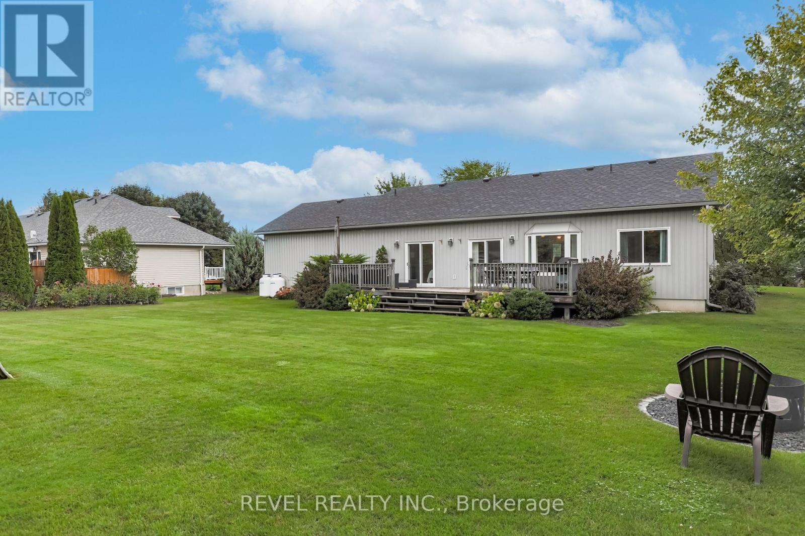 9 Grills Road, Kawartha Lakes, Ontario  K0M 2C0 - Photo 37 - X12102553