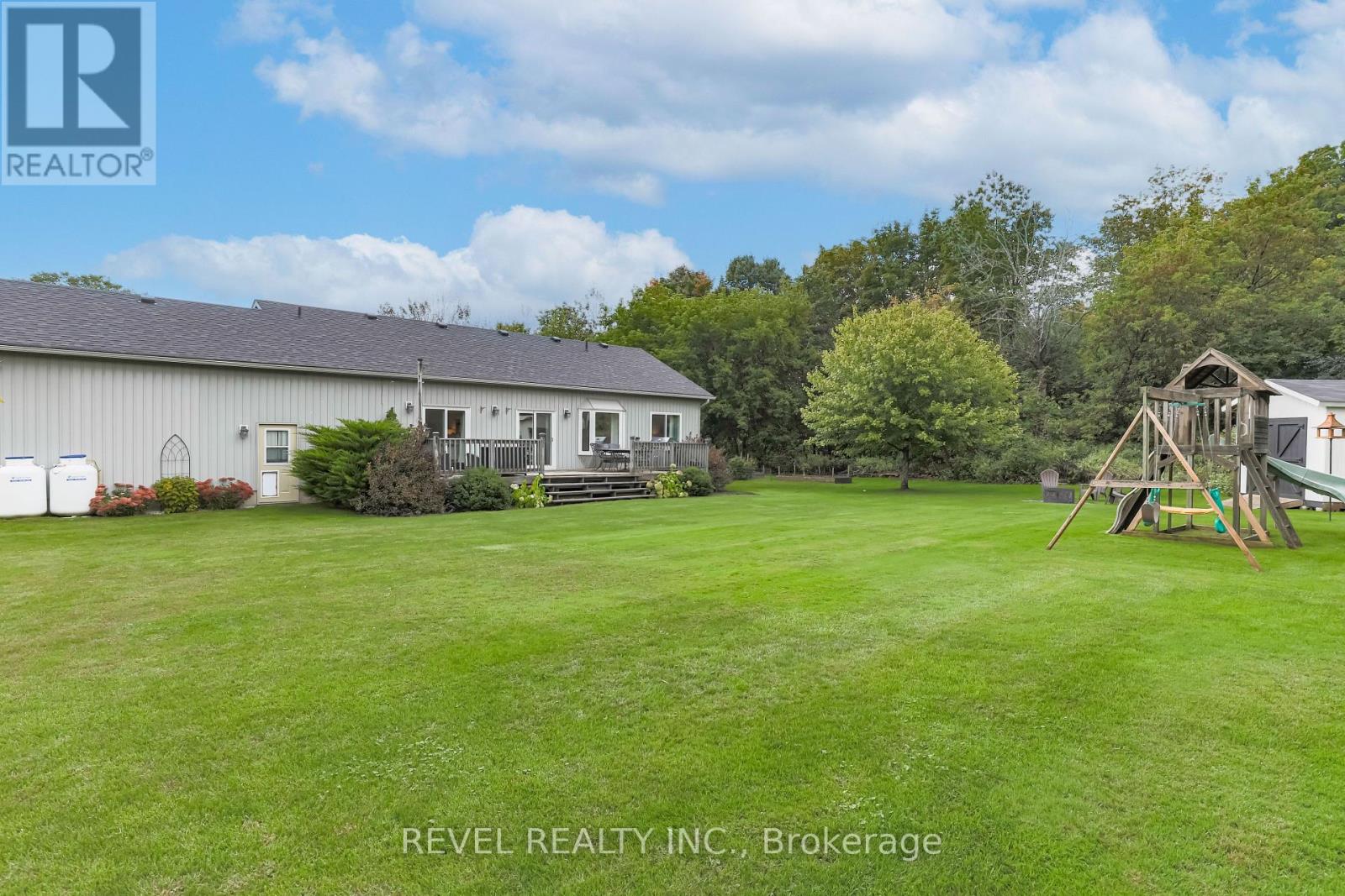 9 Grills Road, Kawartha Lakes, Ontario  K0M 2C0 - Photo 42 - X12102553