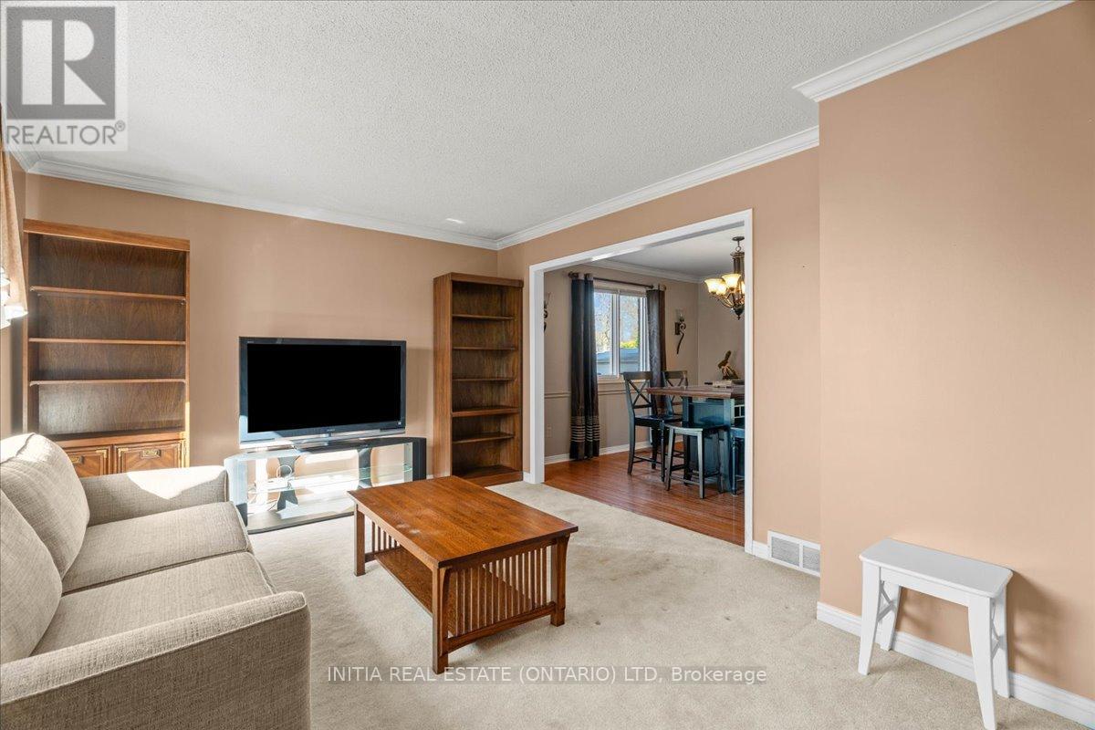 Photo 10 of 49 for 75 Westridge Place