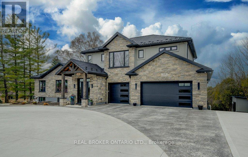 708 KATHERINE STREET N, Woolwich, Ontario