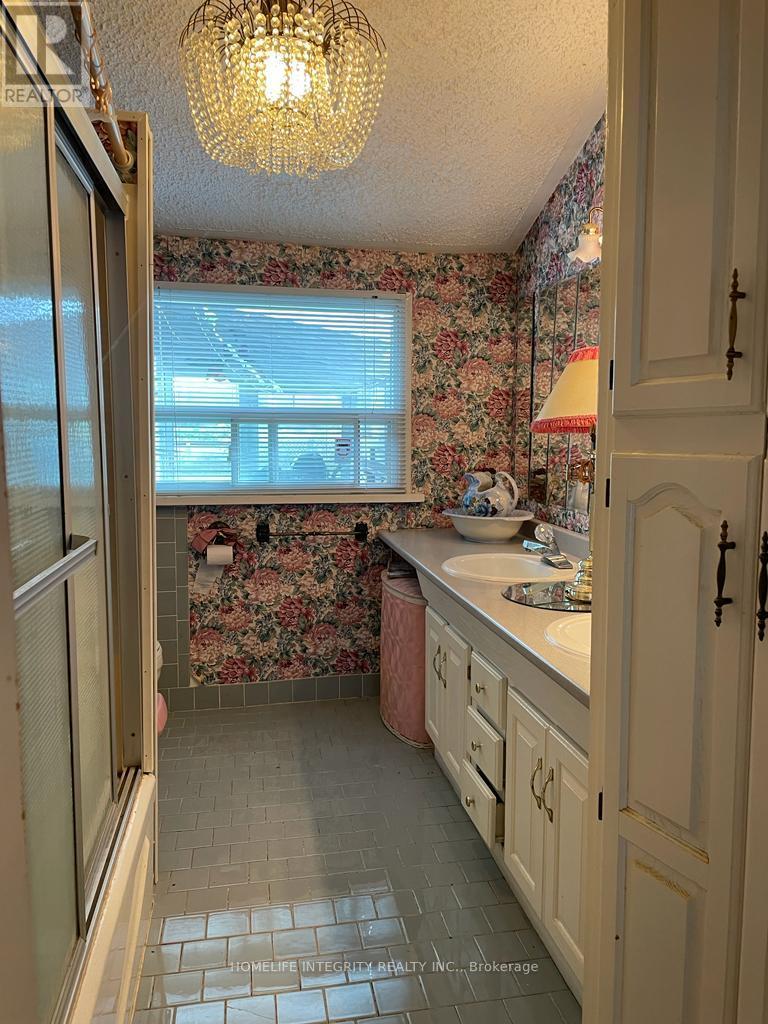 2434 County Rd 15, Prince Edward County, Ontario  K0K 2T0 - Photo 17 - X12102375