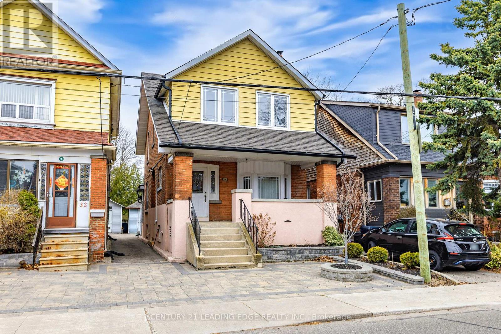 Property at 34 CHISHOLM AVENUE image 1