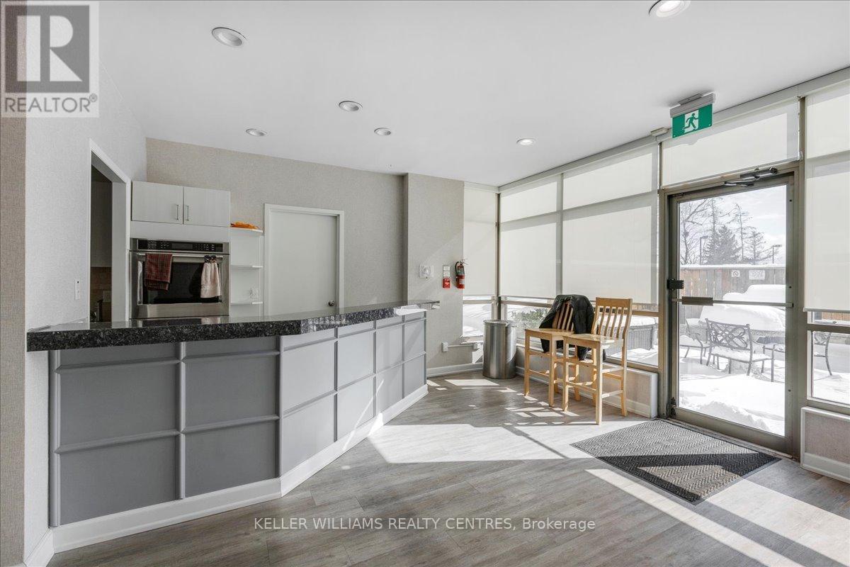 Property at 612 - 712 ROSSLAND ROAD E image 5