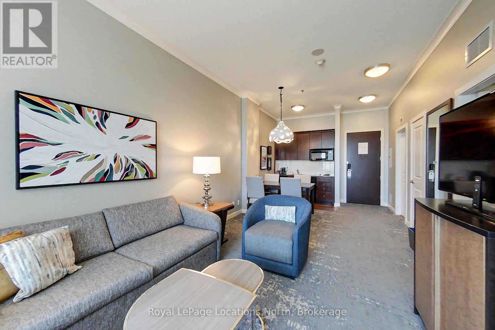 164 - 220 Gord Canning Drive, Blue Mountains, Ontario  L9Y 0V9 - Photo 7 - X12102393