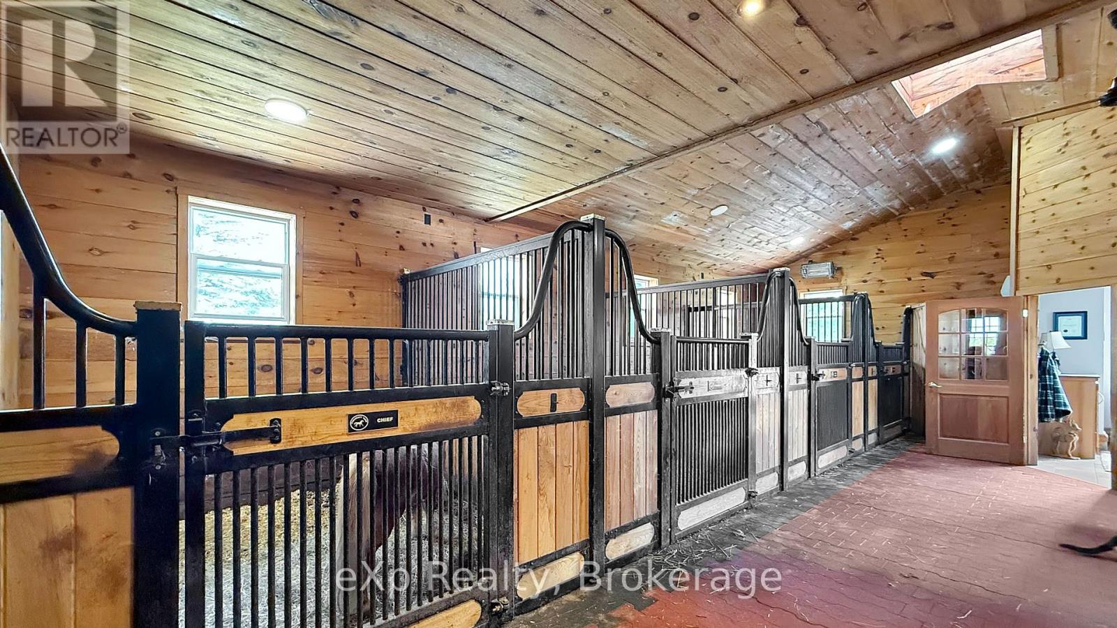 402191 Grey Road 4, West Grey, Ontario  N4N 3B8 - Photo 34 - X12102526