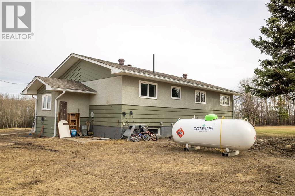 105056 Twp Rd 720, Beaverlodge, Alberta  T0H 2C0 - Photo 22 - A2214285