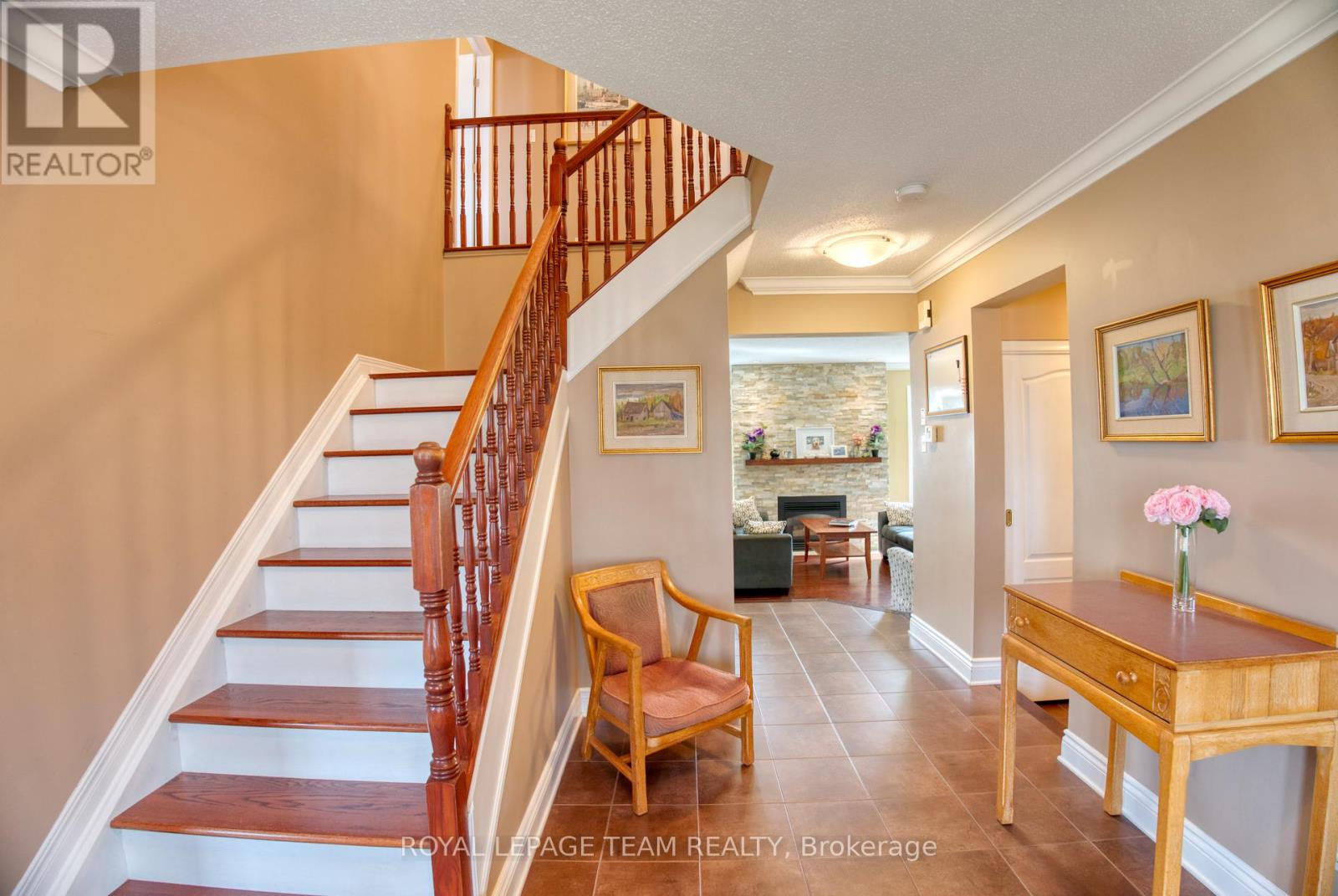 Property at 18 MCCUAIG DRIVE image 5