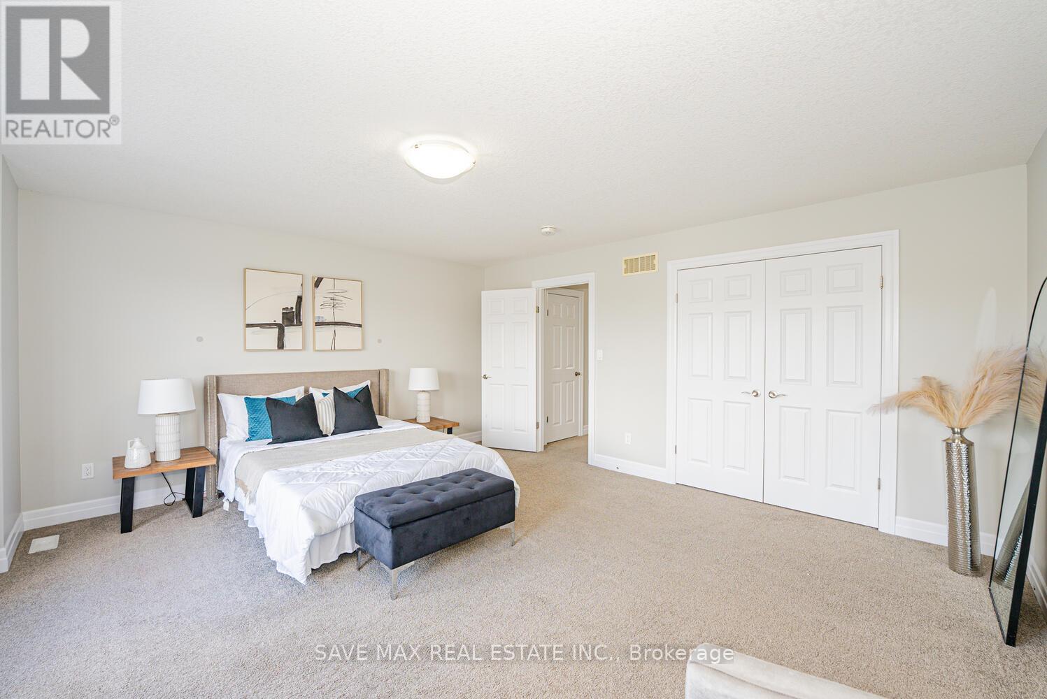 Photo 21 of 43 for 3251 Turner Crescent