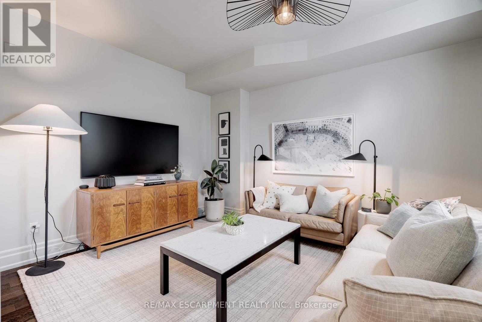 Property at 46 STANLEY TERRACE image 5