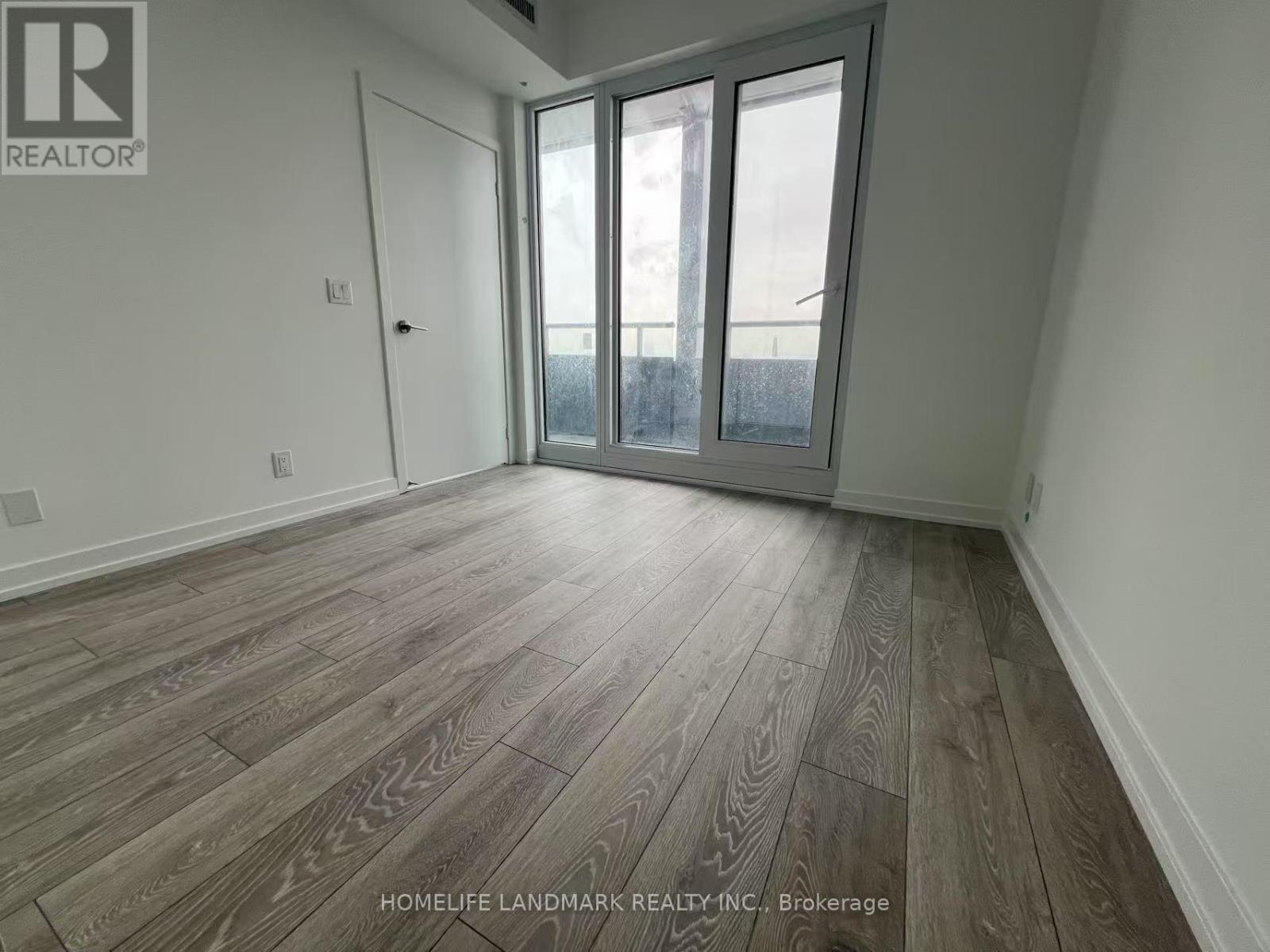 1806 - 2020 Bathurst Street, Toronto, Ontario  M5P 0A6 - Photo 4 - C12102469