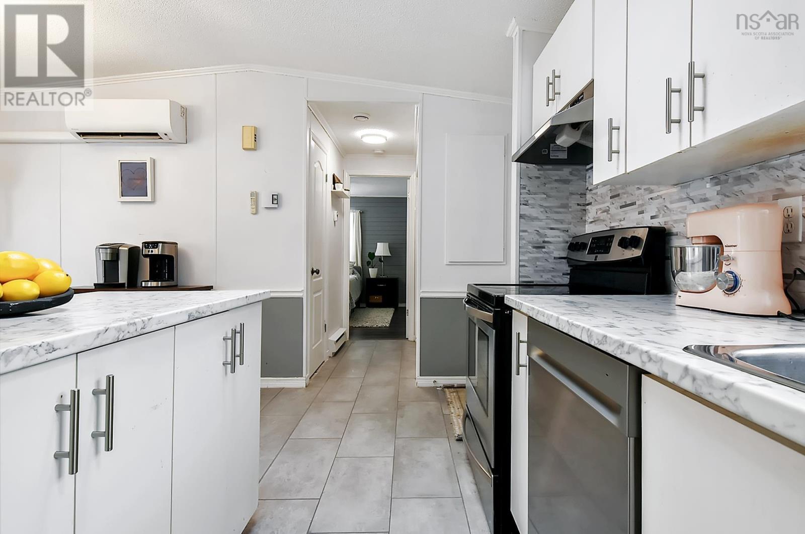 Property at 19 Wagner Drive image 5