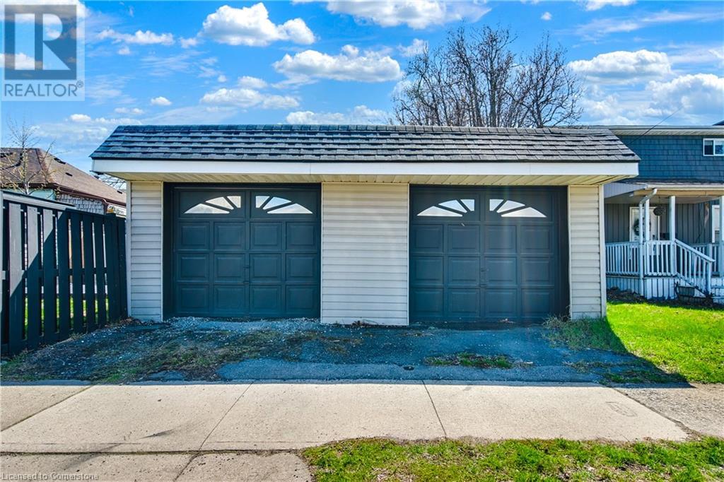 39 Division Street, Hamilton, Ontario  L8H 4Z7 - Photo 30 - 40720435