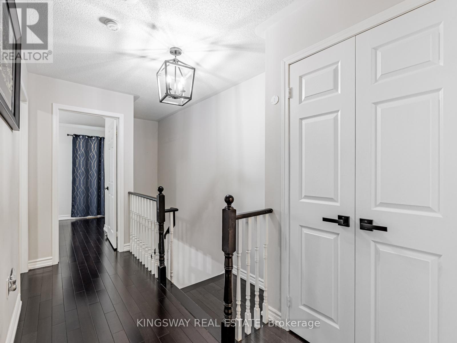150 Kirkland Place, Whitby, Ontario  L1P 1X2 - Photo 17 - E12102541