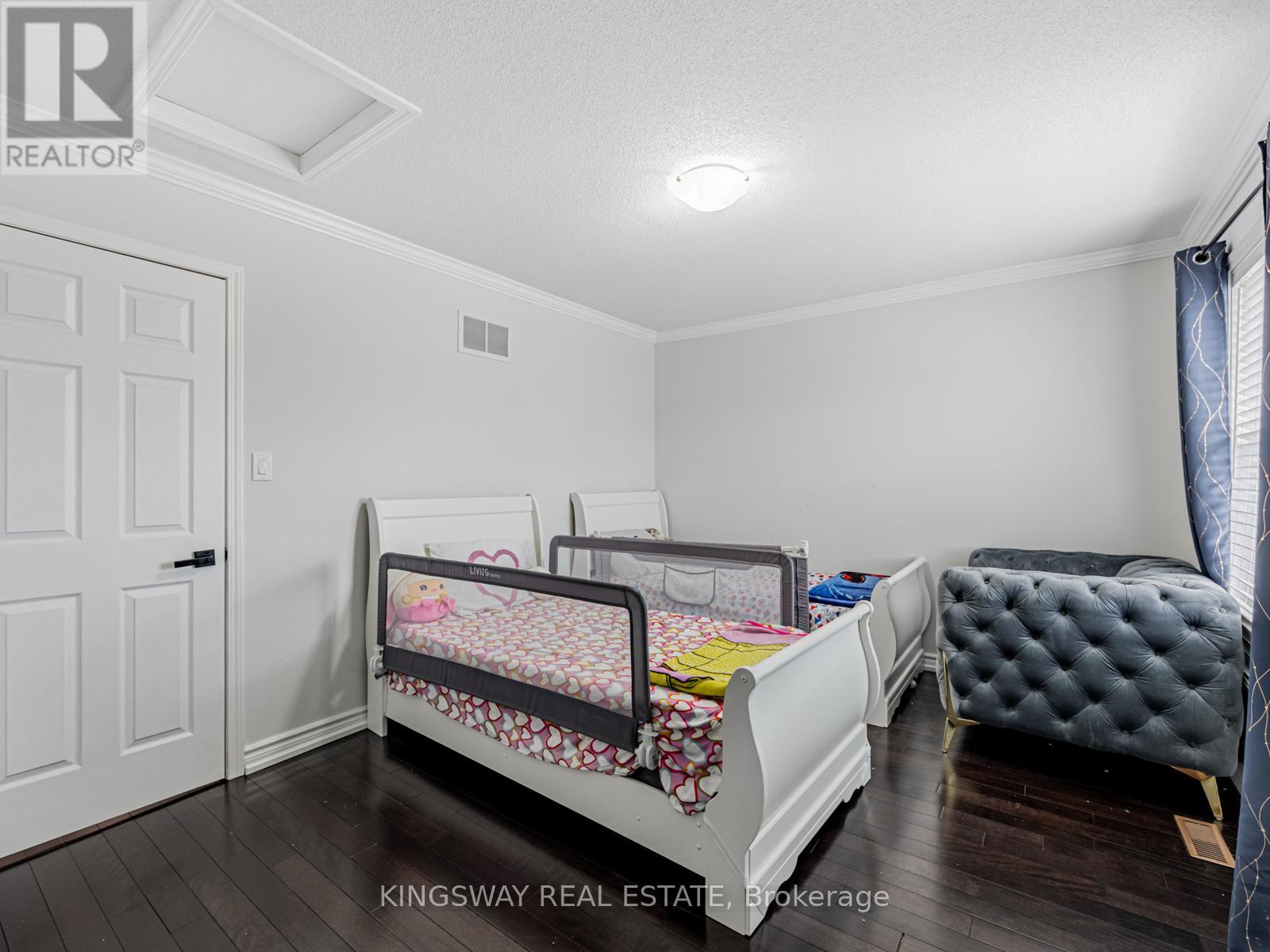 150 Kirkland Place, Whitby, Ontario  L1P 1X2 - Photo 25 - E12102541