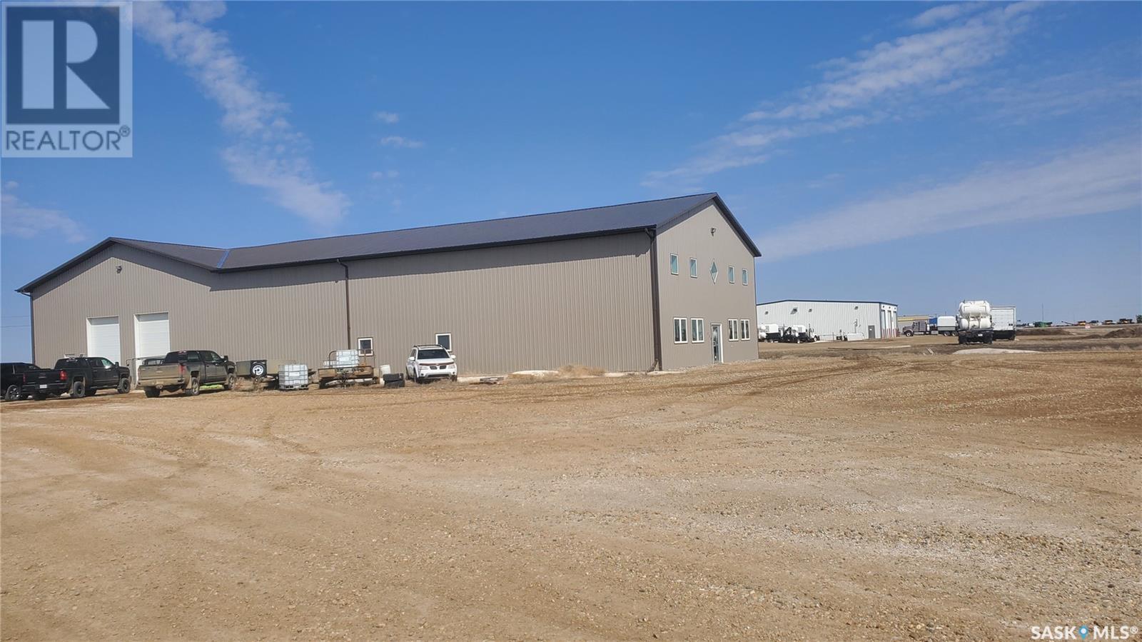 230 Pierce Drive, Weyburn Rm No. 67, Saskatchewan  S4H 2J8 - Photo 2 - SK003610