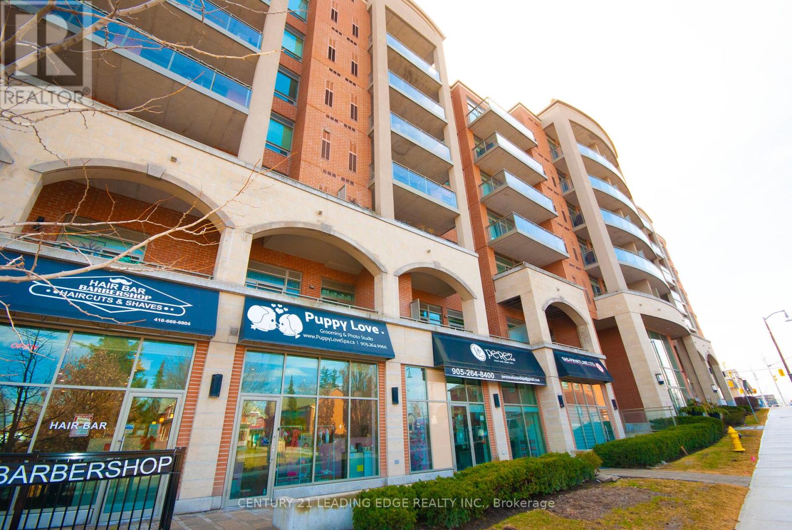 228 - 281 WOODBRIDGE AVENUE, Vaughan, Ontario
