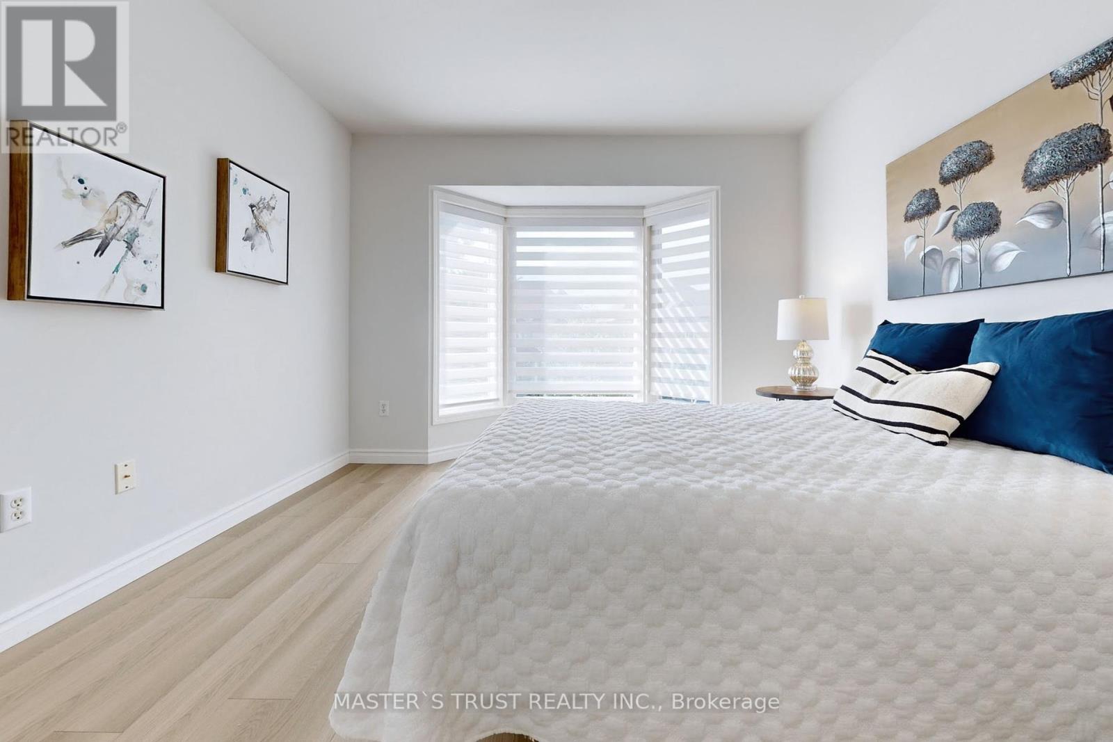 12 Castlemore Avenue, Markham, Ontario  L6C 2B3 - Photo 17 - N12102536