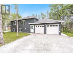 2082 CENTRE AVENUE, Severn, Ontario