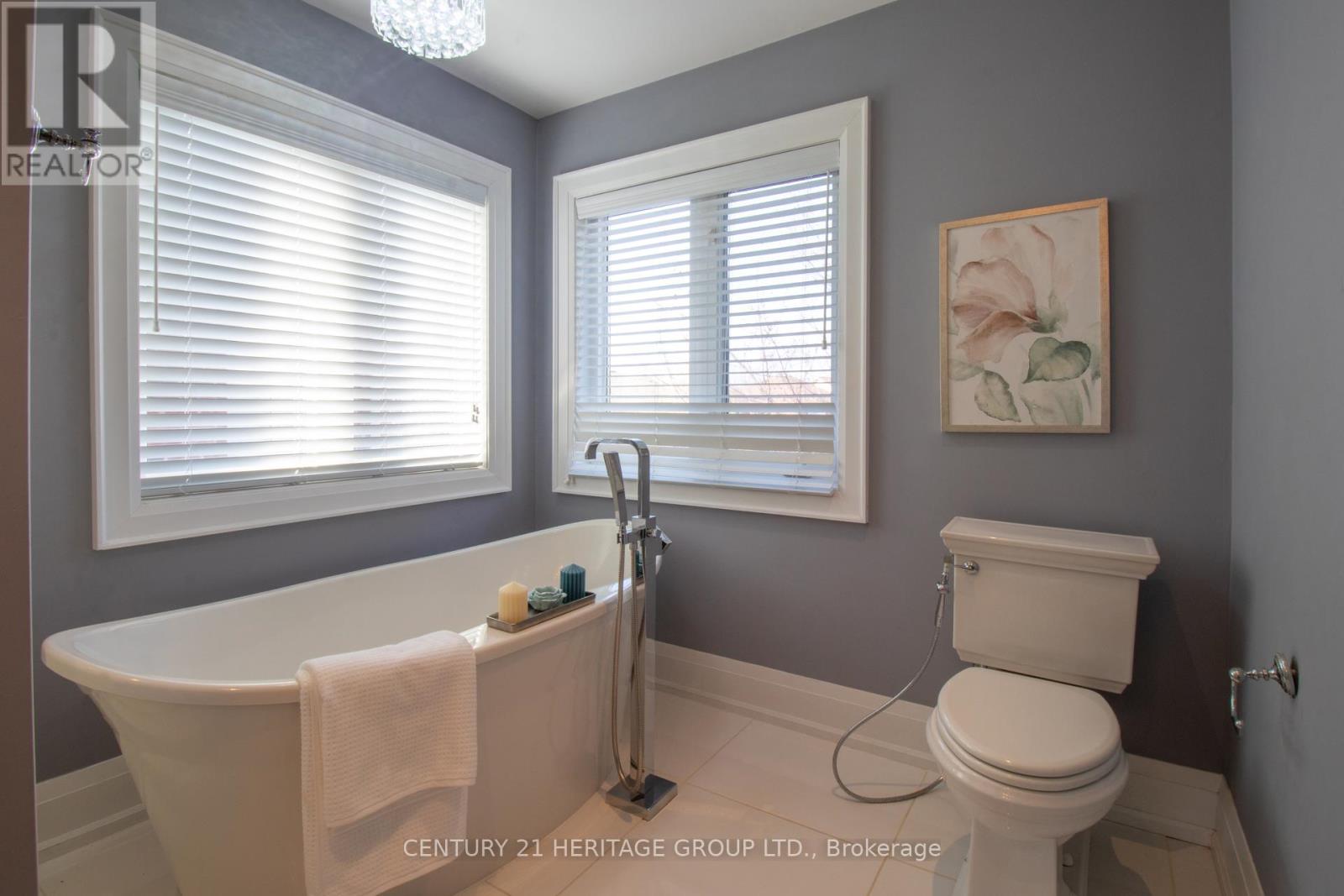 23 Kingshill Road, Richmond Hill (Oak Ridges), Ontario  L4E 4B1 - Photo 24 - N12080026