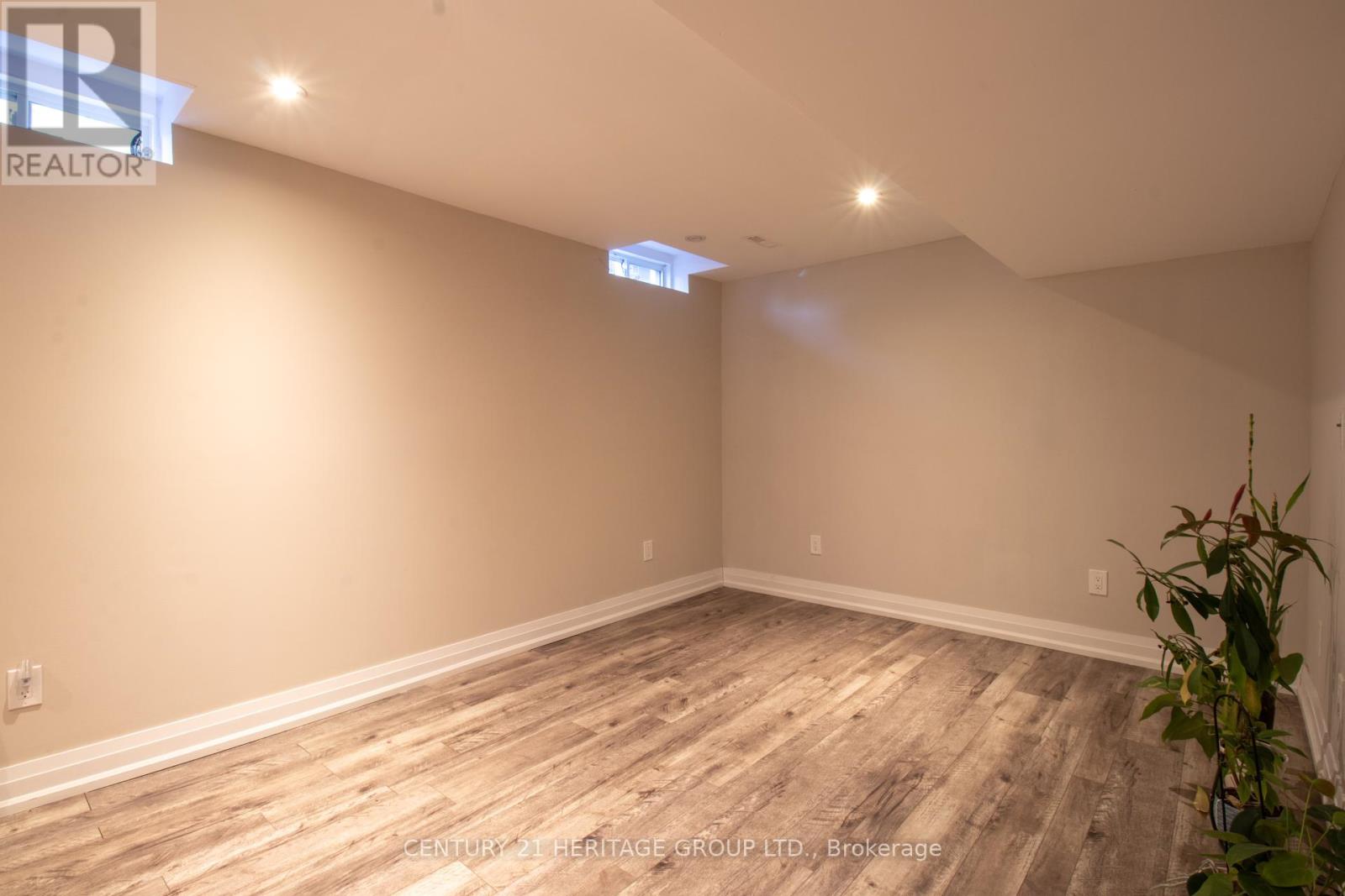 23 Kingshill Road, Richmond Hill (Oak Ridges), Ontario  L4E 4B1 - Photo 38 - N12080026